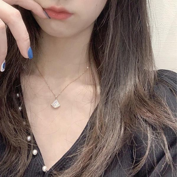 chains korean rhinestone pendant necklace for women fashion gold color clavicle chain choker necklaces 2021 trend jewelry gift, Silver
chains korean rhinestone pendant necklace for women fashion gold color clavicle chain choker necklaces 2021 trend jewelry gift, Silver