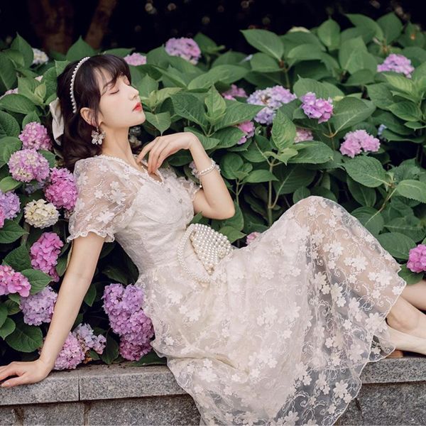 casual dresses vintage lace dress retro bubble short-sleeved crochet flower hollow french slim slimming platycodon grandiflora, Black;gray
casual dresses vintage lace dress retro bubble short-sleeved crochet flower hollow french slim slimming platycodon grandiflora, Black;gray
