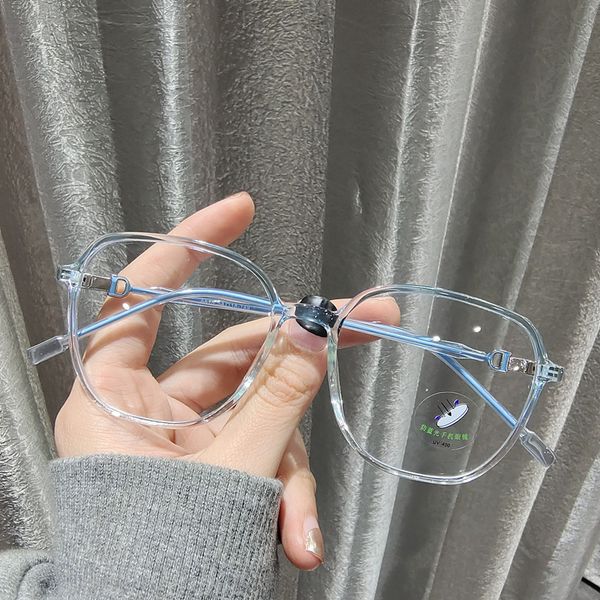 d family's new tr90 irregular anti blue flat lens women's net red plain optical myopia frame glasses, White;black
d family's new tr90 irregular anti blue flat lens women's net red plain optical myopia frame glasses, White;black