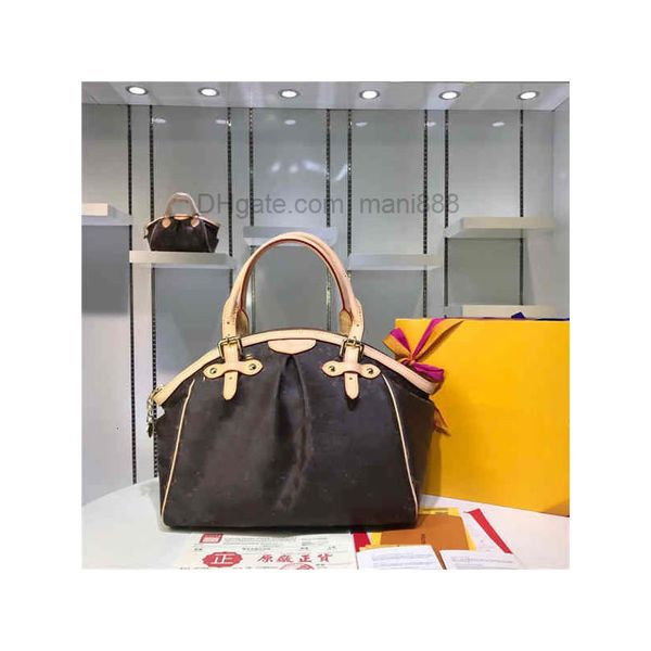 m40144 genuine leather women bag brand designer purse handbag tote sale discount checks plaid luxury famous
m40144 genuine leather women bag brand designer purse handbag tote sale discount checks plaid luxury famous