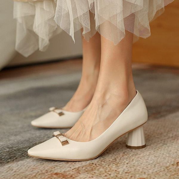 soft genuine leather women heels shoes spring fashion leisure kitten basic heel dress, Black
soft genuine leather women heels shoes spring fashion leisure kitten basic heel dress, Black
