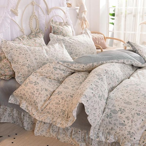 bedding sets vibrant voice red broken flower, korean cotton four piece lace princess ins tiktok flower fresh
bedding sets vibrant voice red broken flower, korean cotton four piece lace princess ins tiktok flower fresh