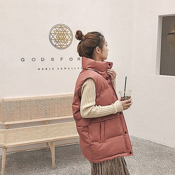 2021 short down cotton waistcoat women's autumn winter korean version small man fashionable loose and thin harajuku bf vt, Black;white
2021 short down cotton waistcoat women's autumn winter korean version small man fashionable loose and thin harajuku bf vt, Black;white