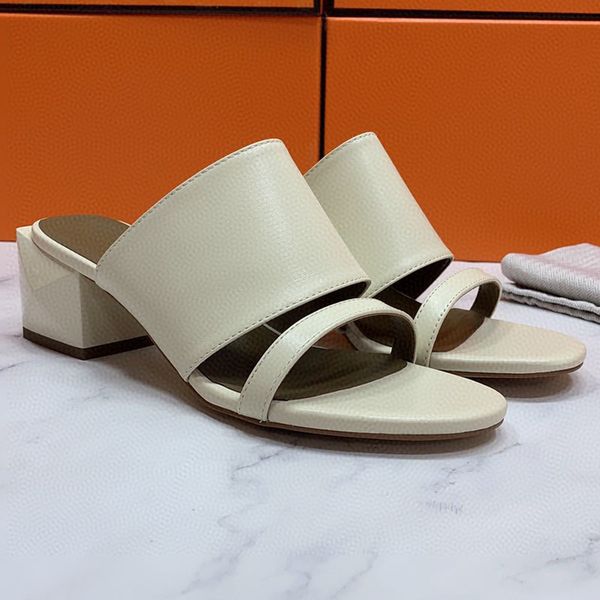 80% off shoes luxury brand platform women shoes slippers fashion candy color sandals summer girl, Black
80% off shoes luxury brand platform women shoes slippers fashion candy color sandals summer girl, Black