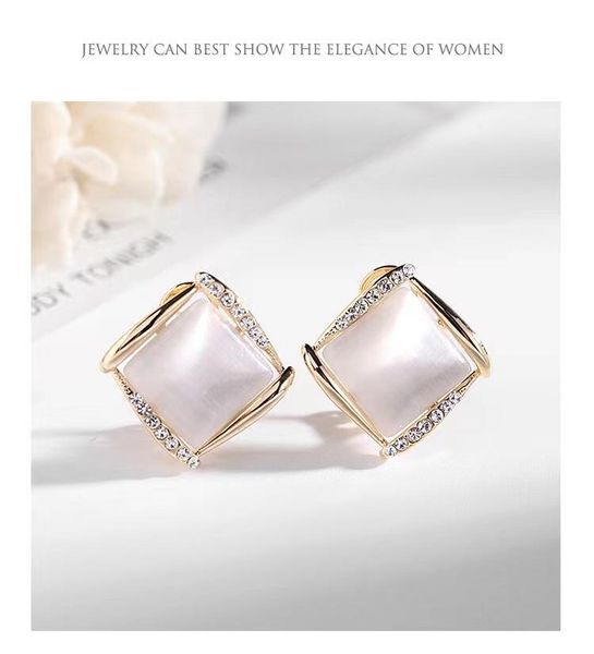 stud temperamentally square opal earring simple jewelry for women gift party, Golden;silver
stud temperamentally square opal earring simple jewelry for women gift party, Golden;silver