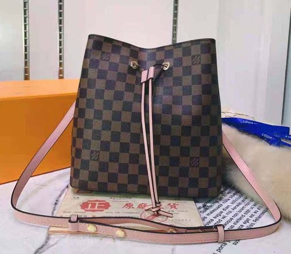woman handbag luxury designer shoulder bags tote bag leather fashion ladies wallet pocket 029
woman handbag luxury designer shoulder bags tote bag leather fashion ladies wallet pocket 029