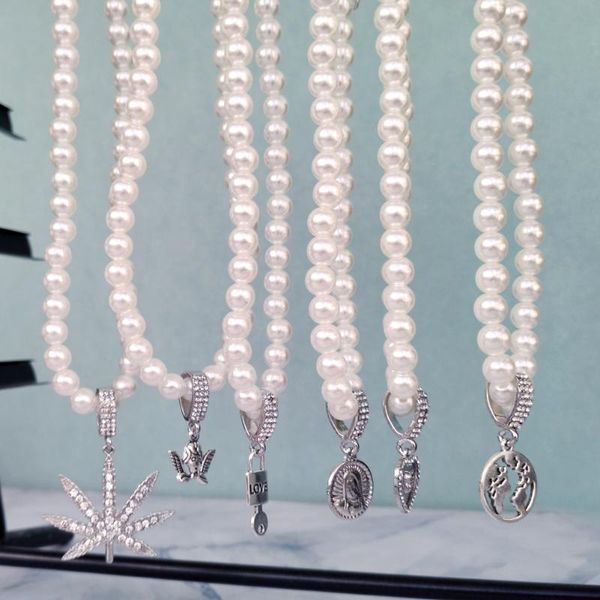 chokers punk silver color coin padlock pearl beaded necklace for women white imitation choker couple hip gothic party jewelry, Golden;silver
chokers punk silver color coin padlock pearl beaded necklace for women white imitation choker couple hip gothic party jewelry, Golden;silver