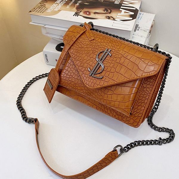 women's luxury crocodile pattern designer's handbag shoulder strap leather bag cross body
women's luxury crocodile pattern designer's handbag shoulder strap leather bag cross body