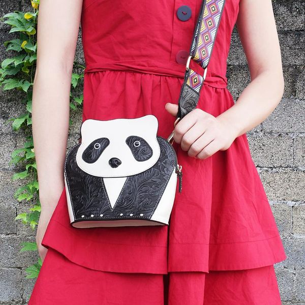 style handmade women shoulder bag genuine leather sling crossbody messenger bags for ladies with wide cloth strap
style handmade women shoulder bag genuine leather sling crossbody messenger bags for ladies with wide cloth strap