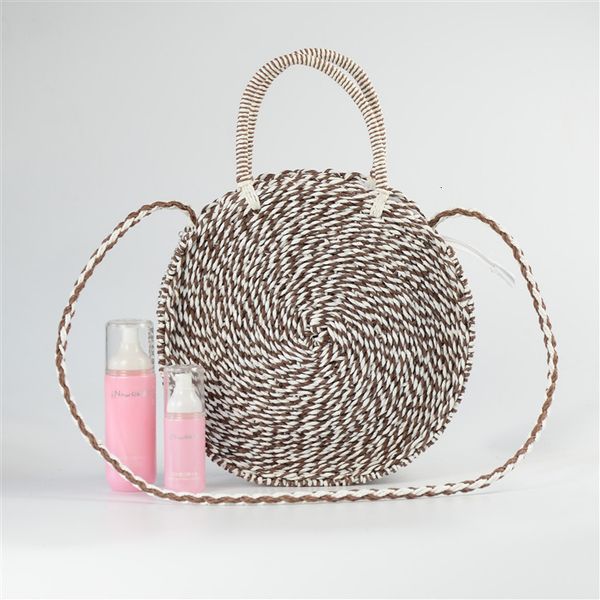 rattan capacity designer wicker 2021 black white stripe woven national style beach spring and summer women's bag, Black;red
rattan capacity designer wicker 2021 black white stripe woven national style beach spring and summer women's bag, Black;red