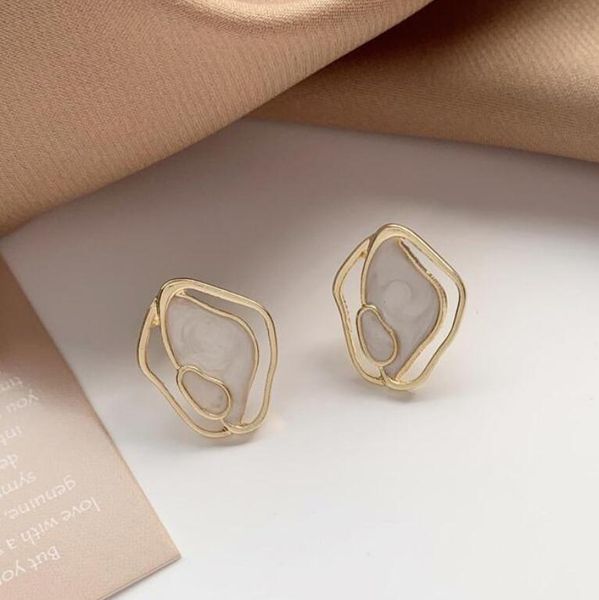 geometric irregular white shell stud earrings for women personality wild elegant female, Golden;silver
geometric irregular white shell stud earrings for women personality wild elegant female, Golden;silver