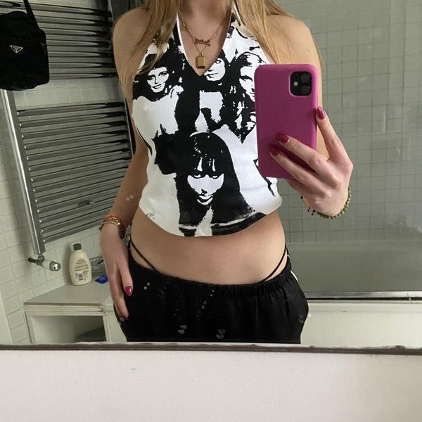 women's tanks & camis y2k aesthetic gothic streetwear e-girl vintage face print halter v neck backless cropped women summer sweats, White
women's tanks & camis y2k aesthetic gothic streetwear e-girl vintage face print halter v neck backless cropped women summer sweats, White