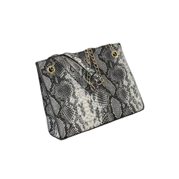 evening bags 2021 trend snake pattern printing women's pu leather crossbody shoulder messenger bag ladies chain small purses and handba
evening bags 2021 trend snake pattern printing women's pu leather crossbody shoulder messenger bag ladies chain small purses and handba