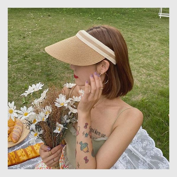 wide brim hats women visor sun hat summer outdoor sports foldable empty cap fitness sunscreen without sweat absorption, Blue;gray
wide brim hats women visor sun hat summer outdoor sports foldable empty cap fitness sunscreen without sweat absorption, Blue;gray