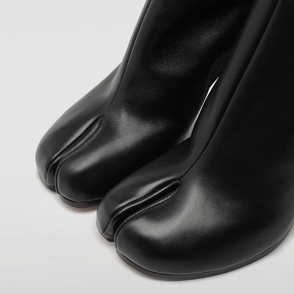 new brand design fashion split toe genuine leather women chunky round high heels winter tabi shoes short 21312, Black
new brand design fashion split toe genuine leather women chunky round high heels winter tabi shoes short 21312, Black