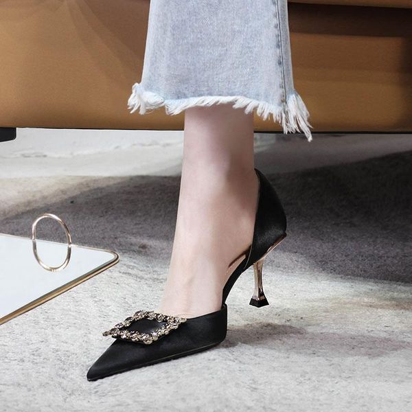 dress shoes hollow stiletto work sandals female summer silk pointed toe rhinestone square buckle party all-match single, Black 
dress shoes hollow stiletto work sandals female summer silk pointed toe rhinestone square buckle party all-match single, Black