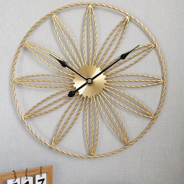 nordic large wall clock gold silent watches luxur metal clocks creative home living room decoration modern zegar scienny
nordic large wall clock gold silent watches luxur metal clocks creative home living room decoration modern zegar scienny