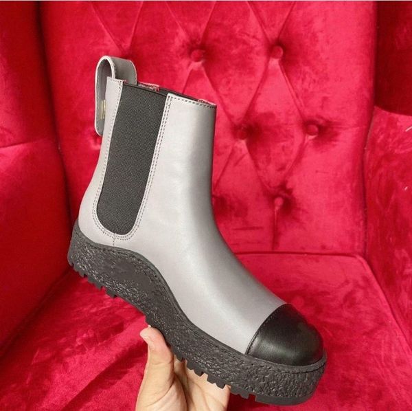 luxury women's ankle boots with elastic leather corrugated insole metal lock n5vq#, Black
luxury women's ankle boots with elastic leather corrugated insole metal lock n5vq#, Black