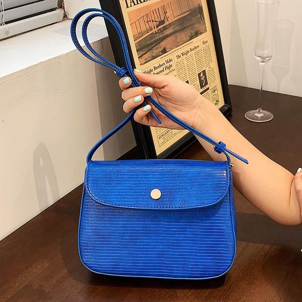 evening bags simple purse handbag women retro tote lizard pattern leather underarm shoulder bag female casual travel messenger sac à main
evening bags simple purse handbag women retro tote lizard pattern leather underarm shoulder bag female casual travel messenger sac à main