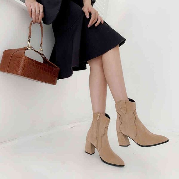 dress shoes chelsea boots women high heels autumn ankle pointed female casual slip-on sewing fashion booties plus size 43 qsry, Black
dress shoes chelsea boots women high heels autumn ankle pointed female casual slip-on sewing fashion booties plus size 43 qsry, Black