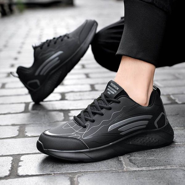 spring and fall men's fashion women's casual running shoes classic trainers outdoor lawn sports sneakers walking jogging 
spring and fall men's fashion women's casual running shoes classic trainers outdoor lawn sports sneakers walking jogging