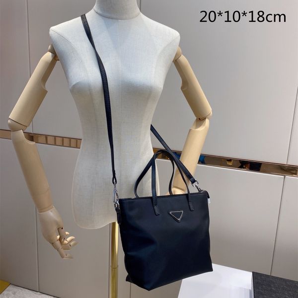 fashion women black shopping bags designer nylon shoulder bag crossbody lady handbags purses 2 pc hobos triangle 2 style high quality
fashion women black shopping bags designer nylon shoulder bag crossbody lady handbags purses 2 pc hobos triangle 2 style high quality
