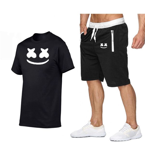 tracksuits fashion movement 2021 men's short sleeve t-shirt suit summer trend leisure brand, Gray
tracksuits fashion movement 2021 men's short sleeve t-shirt suit summer trend leisure brand, Gray