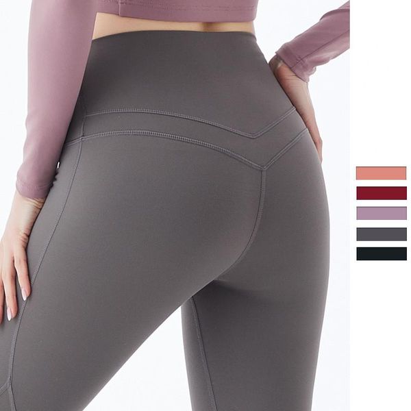 yoga outfit pants peach hip fitness women's outdoor running korean version of high elastic
yoga outfit pants peach hip fitness women's outdoor running korean version of high elastic