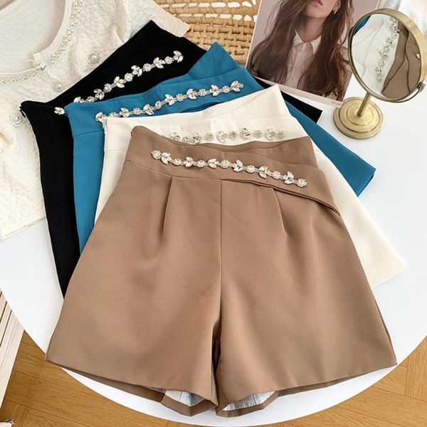 women's shorts spring autumn women solid color chain irregular designed high waist casual style temperament fashion 2021, White;black
women's shorts spring autumn women solid color chain irregular designed high waist casual style temperament fashion 2021, White;black