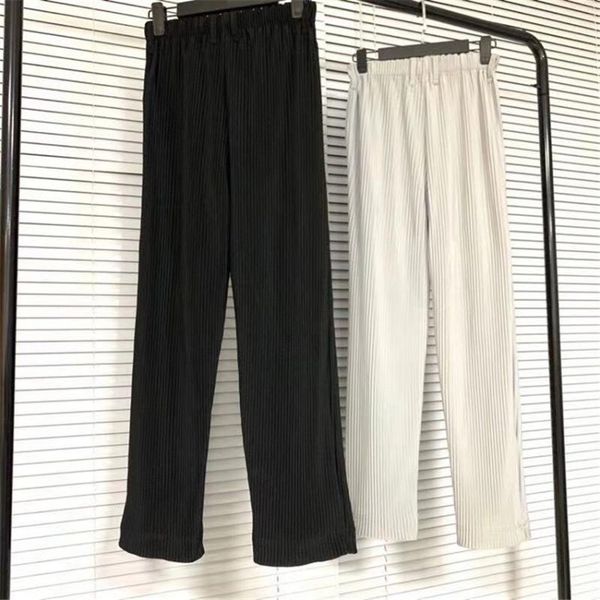 men's pants solid color pleated plisse sweatpants men women joggers drawstring homme trousers sweat, Black
men's pants solid color pleated plisse sweatpants men women joggers drawstring homme trousers sweat, Black