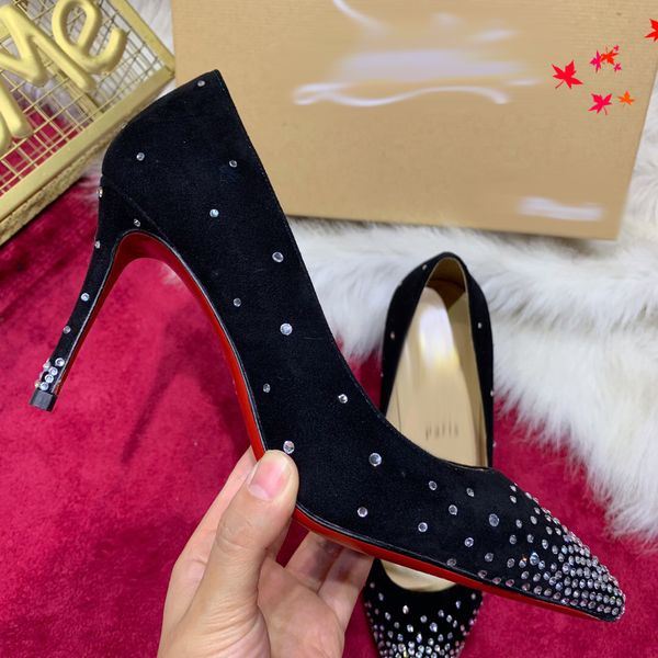 2021 good quality fashion women luxurys designers shoes designer sandals womens luxury high heels sandal dress shoess with box size 35-41 -m, Black
2021 good quality fashion women luxurys designers shoes designer sandals womens luxury high heels sandal dress shoess with box size 35-41 -m, Black