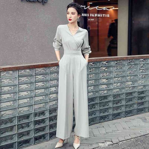 arrival fashion korean spring ol womens jumpsuit professional temperament casual wide leg pant chiffon v neck loose slim long, Black;white
arrival fashion korean spring ol womens jumpsuit professional temperament casual wide leg pant chiffon v neck loose slim long, Black;white