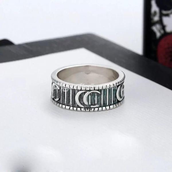 2022 fashion designer ring jewelry gold letter rings with box men and women couple birthday party gifts, Silver
2022 fashion designer ring jewelry gold letter rings with box men and women couple birthday party gifts, Silver