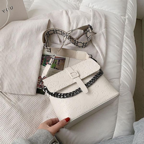 ladies brand designer shoulder crossbody luxury bag pu leather 2021 fashion handbag for women versatile travel party cross body
ladies brand designer shoulder crossbody luxury bag pu leather 2021 fashion handbag for women versatile travel party cross body
