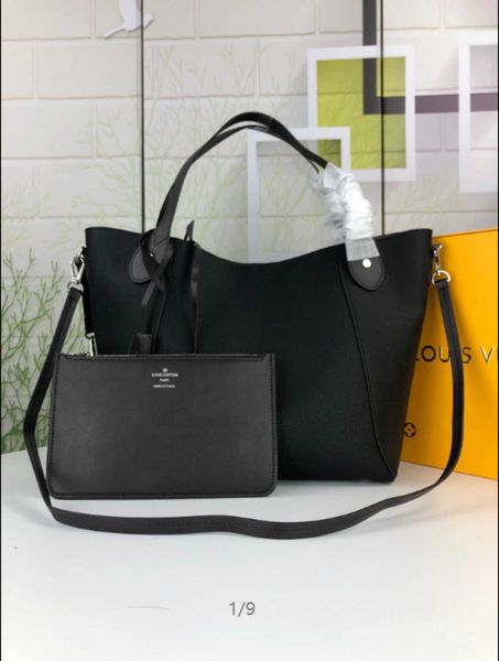 cross brand designer bag luxury m54354 bags new large-capacity ladies totes handbag underarm shoulder bag handbags iconic body handles c
cross brand designer bag luxury m54354 bags new large-capacity ladies totes handbag underarm shoulder bag handbags iconic body handles c
