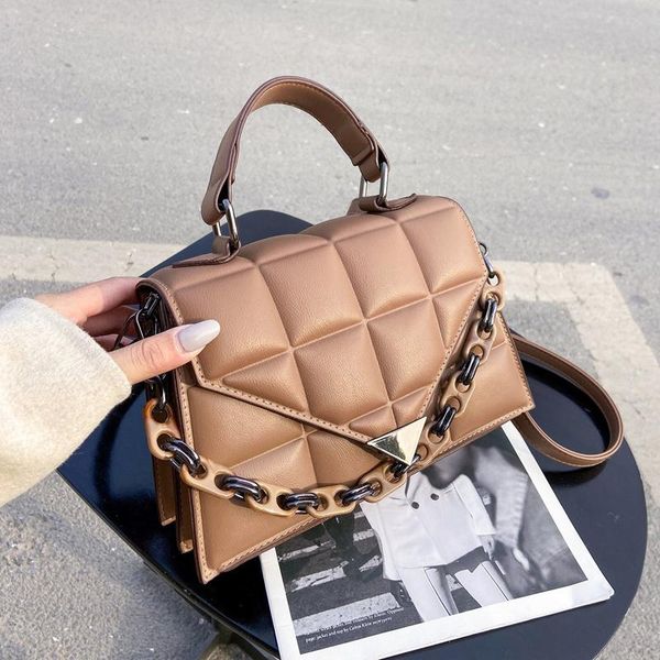 ladies small square bag 2021 fashion quality pu leather women's handbags solid color lingge shoulder messenger bags purses evening
ladies small square bag 2021 fashion quality pu leather women's handbags solid color lingge shoulder messenger bags purses evening
