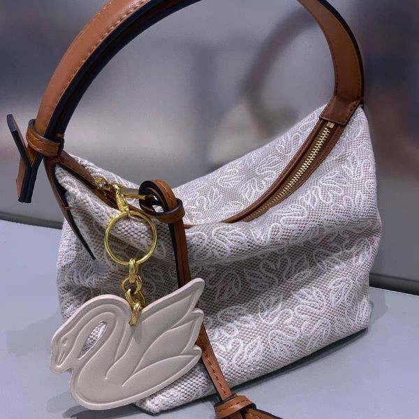 evening bags fashion all-match large-capacity handbag ladies shoulder armpit bag purses and handbags luxury designer grand sac femme
evening bags fashion all-match large-capacity handbag ladies shoulder armpit bag purses and handbags luxury designer grand sac femme