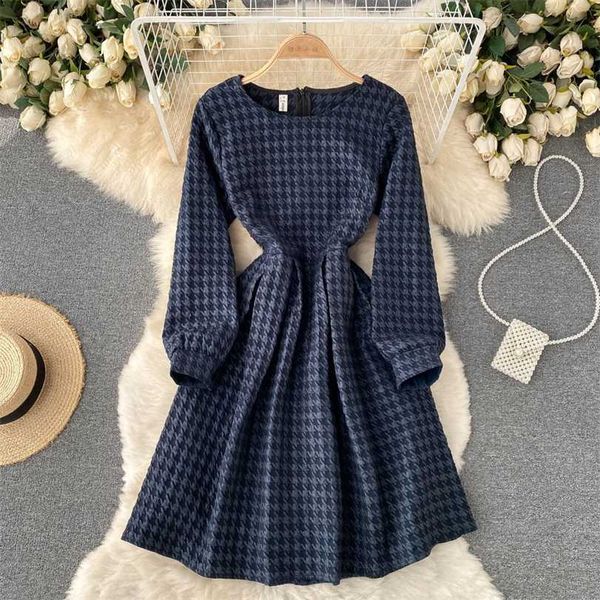 women's dress autumn houndstooth elegant stand collar sashes slim short retro french style mini female vestidos pl540 211122, Black;gray
women's dress autumn houndstooth elegant stand collar sashes slim short retro french style mini female vestidos pl540 211122, Black;gray