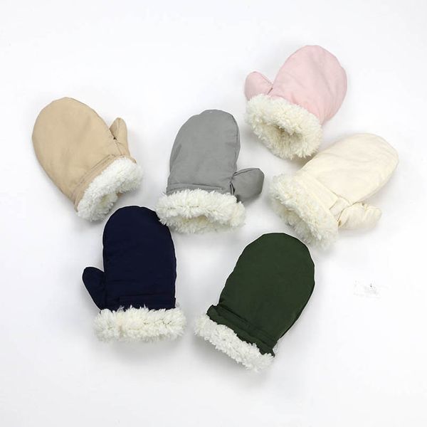 children's mittens fashion gloves knit boys girls accessories autumn and winter warm baby plus plush thick 1-6y b9033, White
children's mittens fashion gloves knit boys girls accessories autumn and winter warm baby plus plush thick 1-6y b9033, White