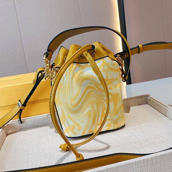 luxury designer women evening bags italy classic canvas drawstring bucket bag luxurys designers handbag woman crossbody totes
luxury designer women evening bags italy classic canvas drawstring bucket bag luxurys designers handbag woman crossbody totes
