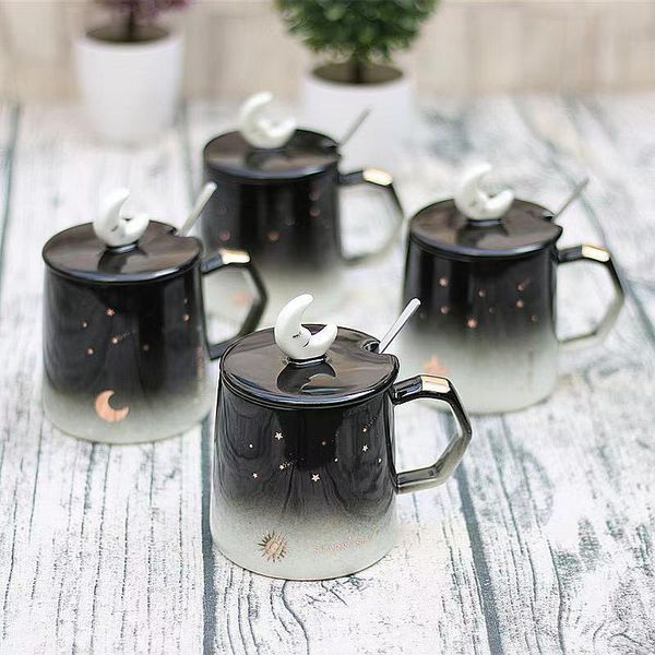 good-looking with lid spoon gradient sun moon mug creative ceramic couple office wine glasses 
good-looking with lid spoon gradient sun moon mug creative ceramic couple office wine glasses