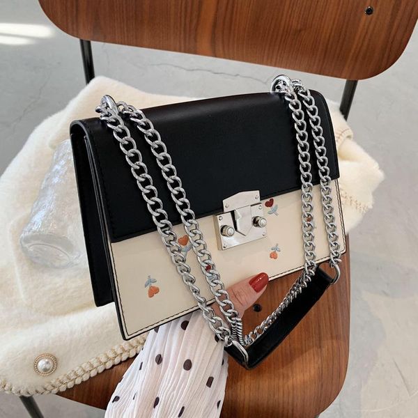 spring and summer korean style women's messenger bag chain shoulder fashion small square for women cross body
spring and summer korean style women's messenger bag chain shoulder fashion small square for women cross body