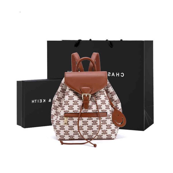 super fire versatile backpack female minority 2021 autumn and winter fashion drawstring backpack soft leather
super fire versatile backpack female minority 2021 autumn and winter fashion drawstring backpack soft leather