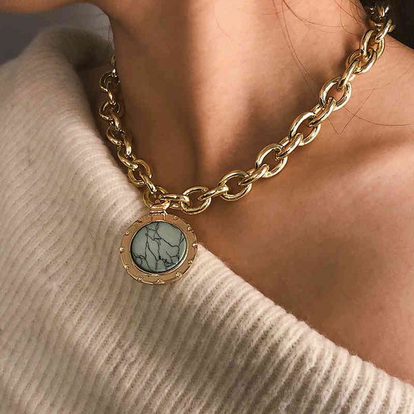 2021 vintage green stone pendant necklace statement gold color metal long chain choker for women jewelry, Silver
2021 vintage green stone pendant necklace statement gold color metal long chain choker for women jewelry, Silver