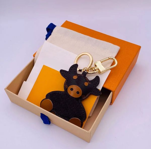 wholesale luxury key buckle lovers car keychain handmade designer leather keychains men women bags pendant accessories 18 colors, Silver
wholesale luxury key buckle lovers car keychain handmade designer leather keychains men women bags pendant accessories 18 colors, Silver