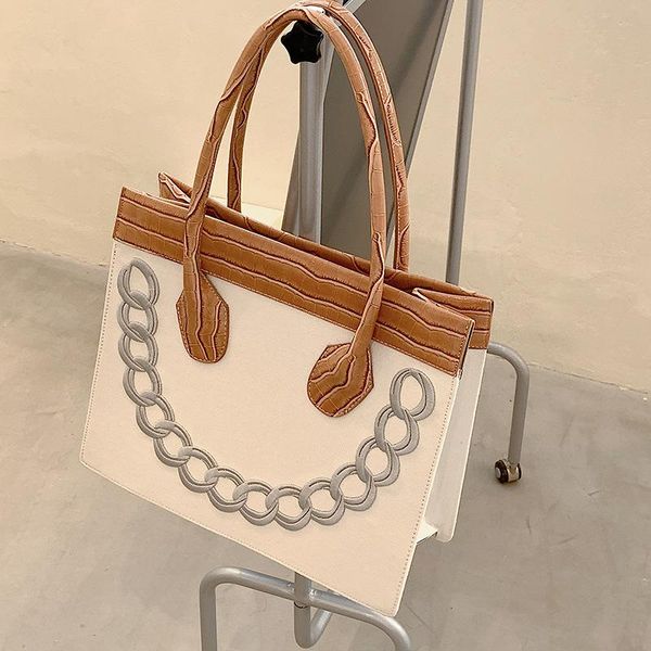 evening bags embroidered chain pattern tote large capacity handbags for women 2021 female big shoulder bag fashion daily lady designer
evening bags embroidered chain pattern tote large capacity handbags for women 2021 female big shoulder bag fashion daily lady designer