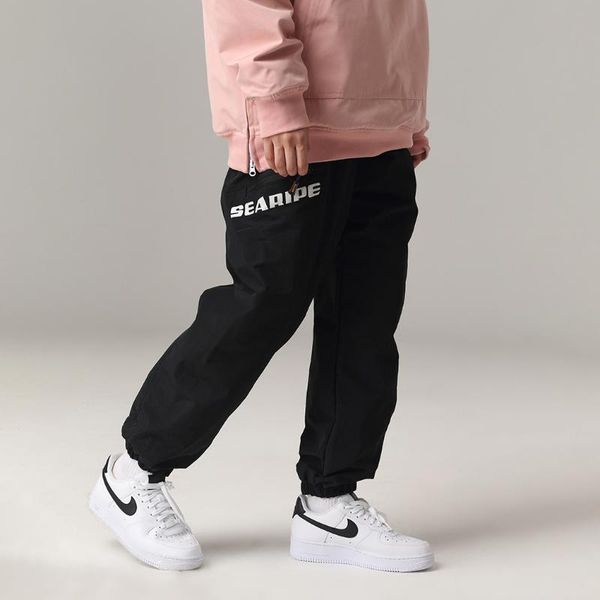 skiing pants 2021 ski men women winter warm windproof waterproof snowboarding thickened outdoor sports trousers
skiing pants 2021 ski men women winter warm windproof waterproof snowboarding thickened outdoor sports trousers