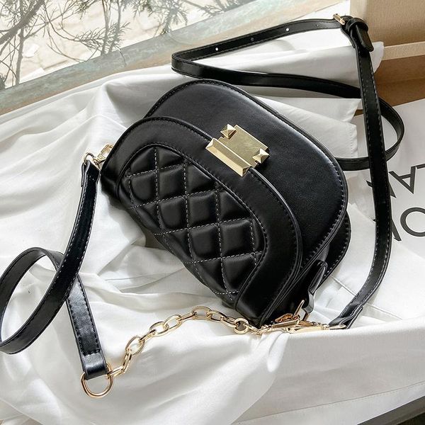 original brand fashion bag female 2021 messenger shoulder solid color saddle underarm dual-use bags
original brand fashion bag female 2021 messenger shoulder solid color saddle underarm dual-use bags