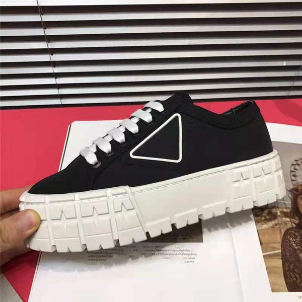 wholesale sports shoes reproduced in 5 colors. the classic appearance pattern has an unparalleled high standard. worth luxury players to buy
wholesale sports shoes reproduced in 5 colors. the classic appearance pattern has an unparalleled high standard. worth luxury players to buy