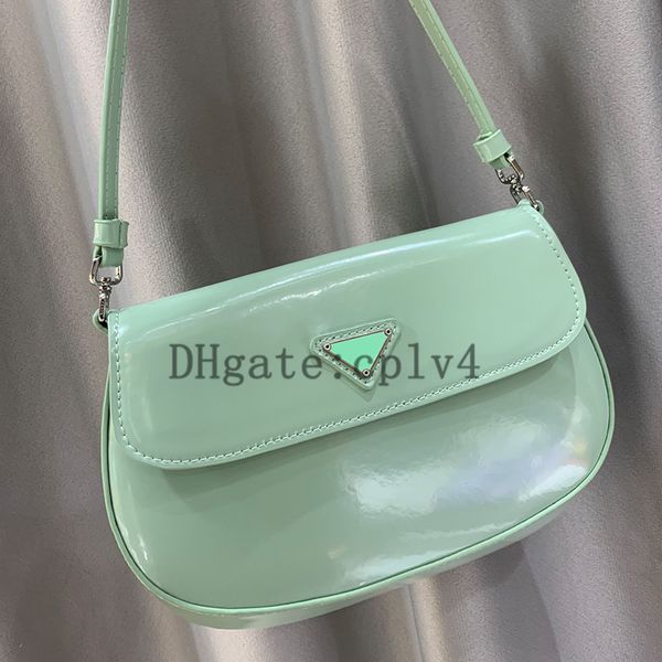 saddle bag 2021 armpit bags tote bright leather retro single shoulder diagonal portable mirror artwork handbag
saddle bag 2021 armpit bags tote bright leather retro single shoulder diagonal portable mirror artwork handbag